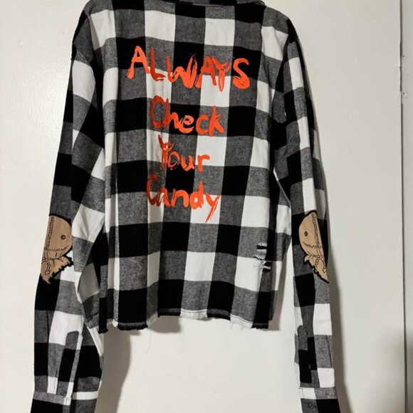 Halloween Flannel - Picture 2 of 3